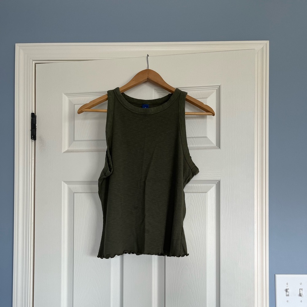 Old Navy Ribbed Knit Lettuce Edge Tank